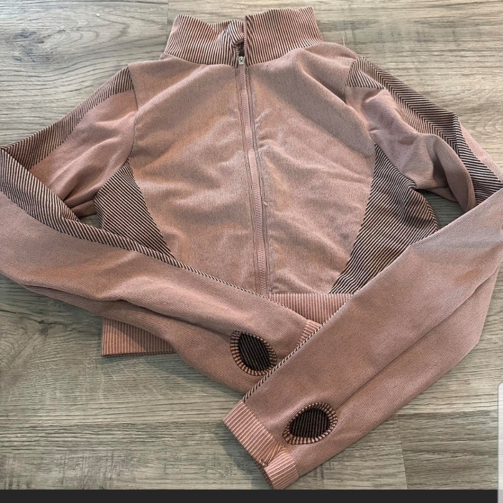 Mix Textured Activewear Zip Up, size L/XL
